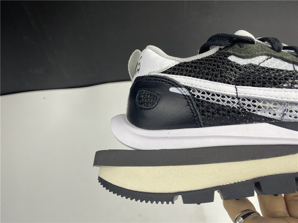 Sacai x Nike Pegasua Vaporfly Black White CI9928 001